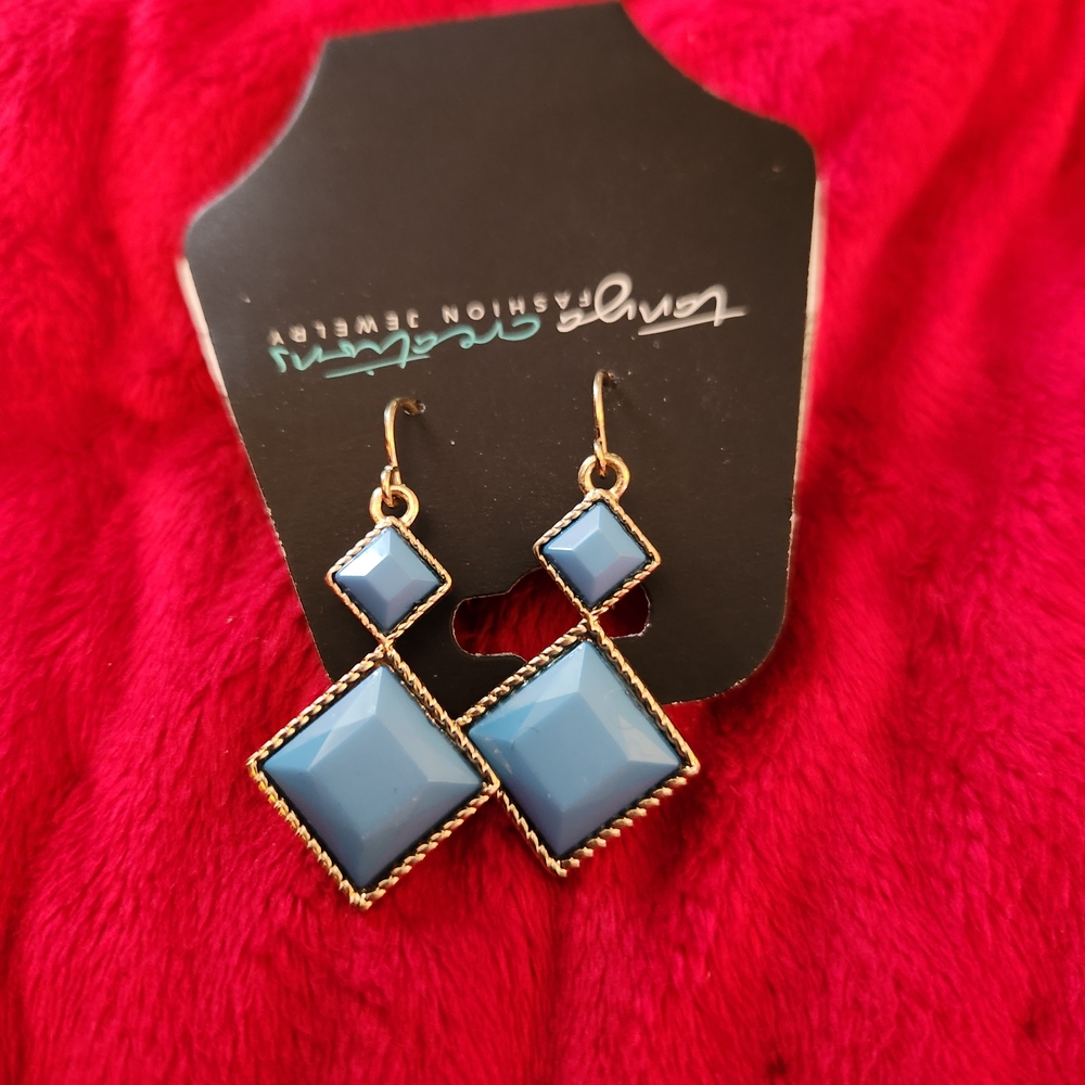 Elegant Blue Dangle Earrings
